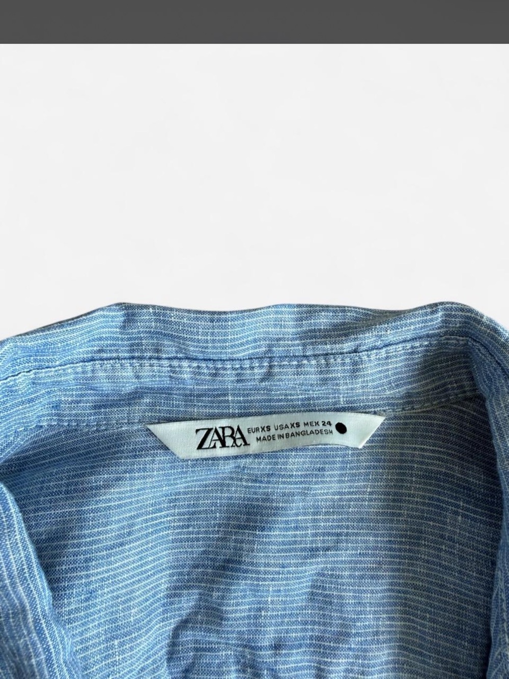 Light Blue Button-Up Linen Jacket - Picture 2 of 2
